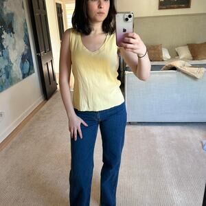 Vintage TALBOTS butter yellow sleeveless v neck knit tank top Sz M